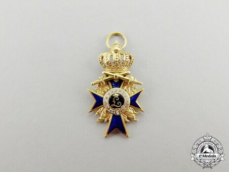 Order of Military Merit, Military Division, Officer Cross Miniature Obverse