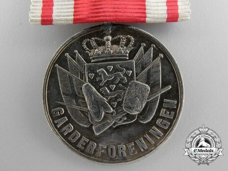 Silver Medal Obverse