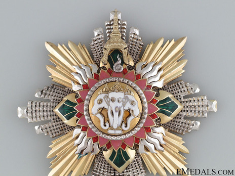 Order of the White Elephant Knight Grand Cordon breast star (Special Class) Obverse