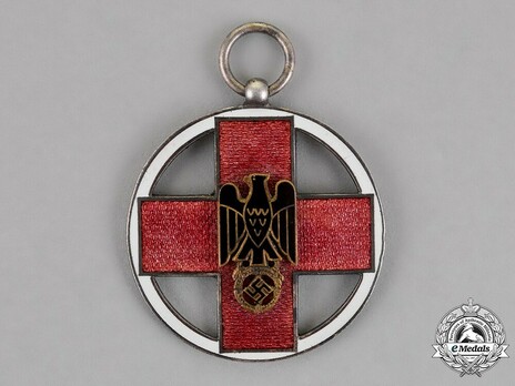 Cross of Honour of the German Red Cross, Type III, Medal Obverse
