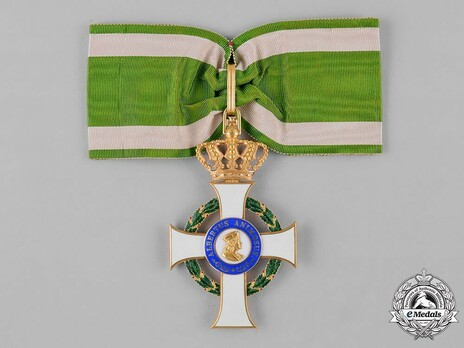 Albert Order, Type II, Civil Division, II Class Commander (in gold) Obverse
