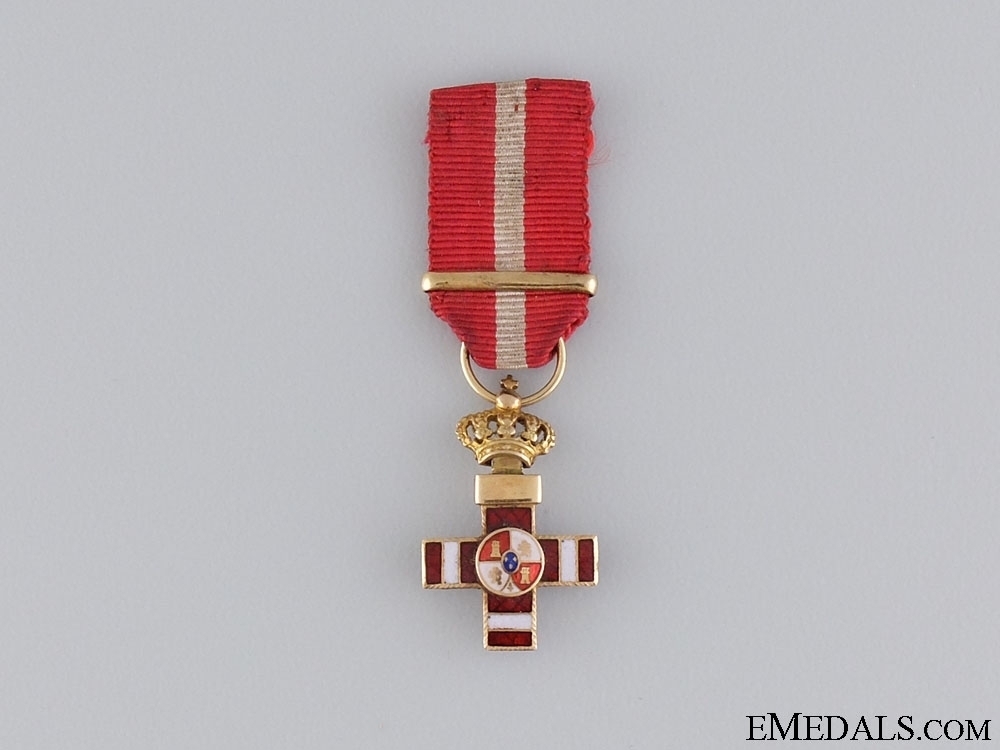 Miniature+1st+class+cross+%28red+distinction%29+%28gold%29+obverse