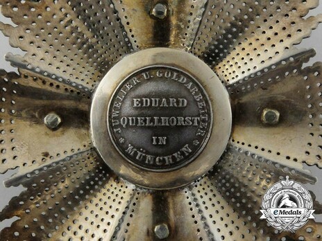 Royal Order of Merit of St. Michael, Grand Cross Breast Star (by Quellhorst) Mark