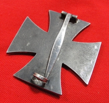 Iron Cross I Class, by B. H. Mayer (unmarked) Reverse