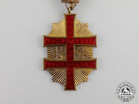 Order of the Military Victory Cross, Type I, I Class Obverse