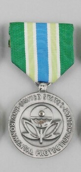 Silver Medal Obverse