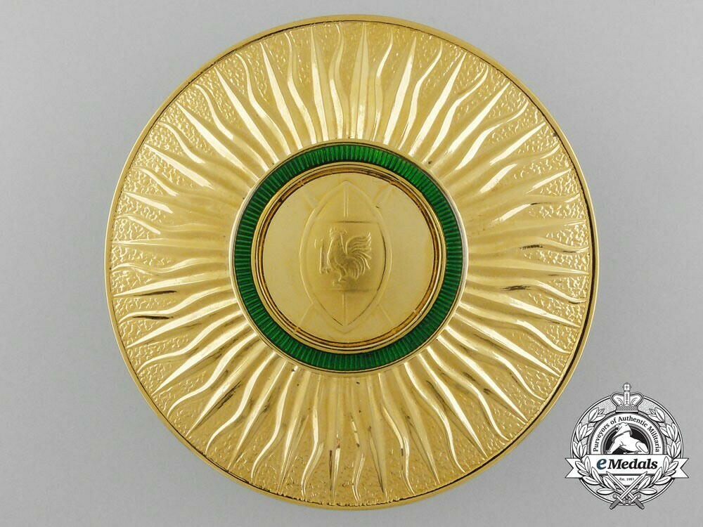 Order+of+the+golden+heart+of+kenya%2c+ii+class+elder+breast+star+1