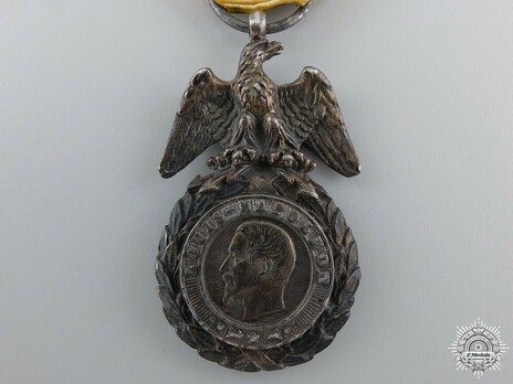 Silver Medal Reverse