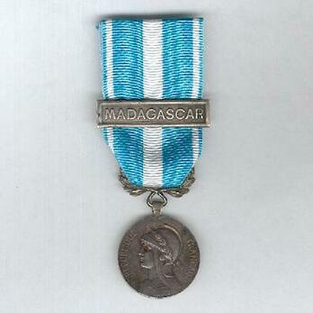 Silver Medal (stamped "GEORGES LEMAIRE") (by Mercier) Obverse