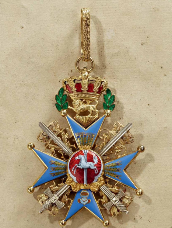 House+order+of+henry+the+lion%2c+type+ii%2c+military%2c+commanders+cross+with+swords%2c+obv