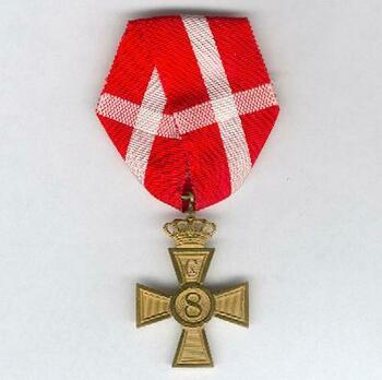 Cross (King Christian X for 8 years) Reverse