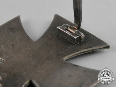 Iron Cross I Class, by Klein & Quenzer (65, Type A) Detail