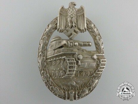 Panzer Assault Badge, in Silver, by C. E. Juncker (in tombac) Obverse