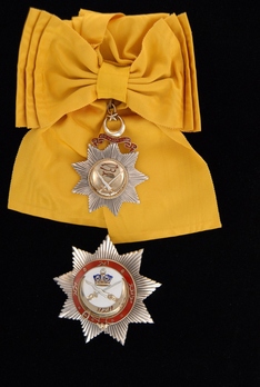 Royal Family Order of Johor, Grand Commander Breast Star