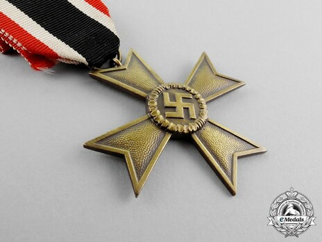 War Merit Cross II Class without Swords (by Katz & Deyhle) Obverse