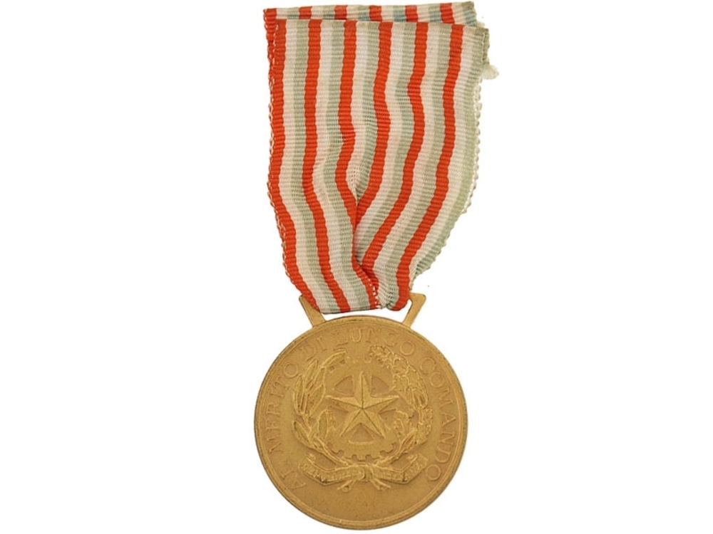 Medal+of+honour+for+long+command+in+the+military%2c+in+gold+1