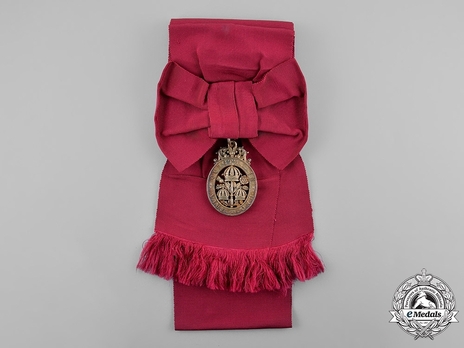 Grand Cross (with silver gilt) Obverse