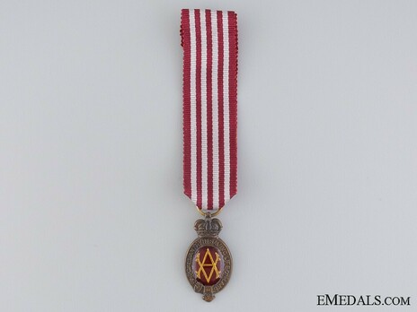 Miniature I Class Medal (for life saving on land) (Bronze and bronze gilt) Obverse