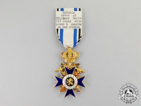 Order of Military Merit, Military Division, III Class Cross with crown, in gold) Reverse
