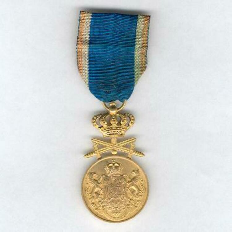 Faithful+service+medal%2c+type+ii%2c+i+class+%28with+swords%29+1