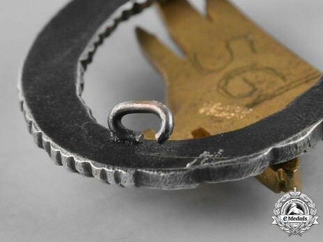 Luftwaffe Paratrooper Badge, by C. E. Juncker (in brass & nickel silver) Detail
