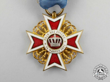 Order of the Romanian Crown, Type I, Civil Division, Knight's Cross Obverse