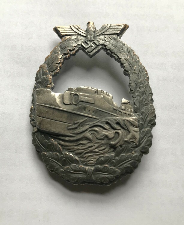 E boat+badge+5