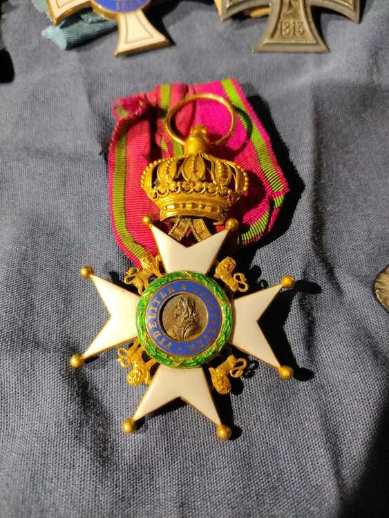 Wwi+badge+of+space+ernestine+house+of+order