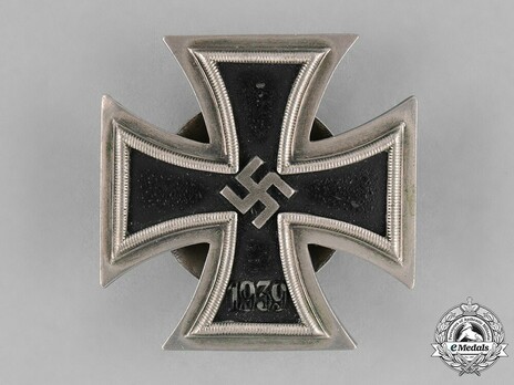 Iron Cross I Class, by C. E. Juncker (L/12, screwback) Obverse