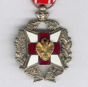 III Class Medal Obverse