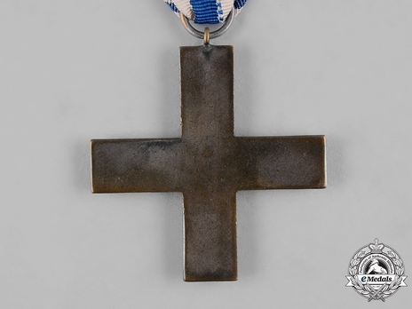 Baltic Cross (loop version) Reverse