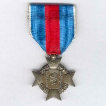 Silver Medal (Army and Air Army) Obverse