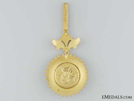Order of the Crown of Thailand Grand Commander (II Class) Reverse