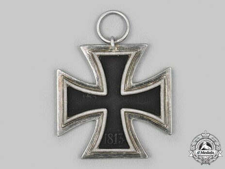 Iron Cross II Class, by Arbeitsgemeinschaft der Hanauer Plakettenhersteller ("24") Reverse