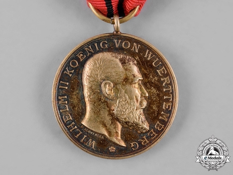 Civil Merit Medal, Type V, in Gold Obverse