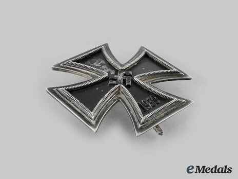 Iron Cross I Class, by R. Souval (unmarked, magnetic) Obverse