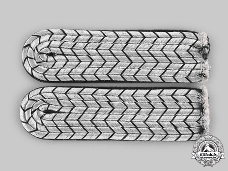 RAD 3rd Pattern Feldmeister Shoulder Boards Obverse
