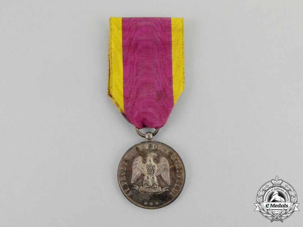 Medal+for+1000+volunteers%2c+in+silver+1