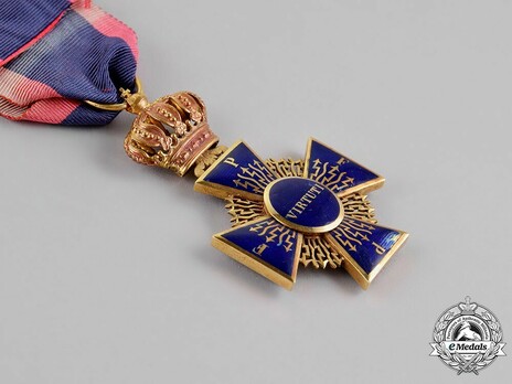 Royal Order of Merit of St. Michael, I Class Knight's Cross Reverse