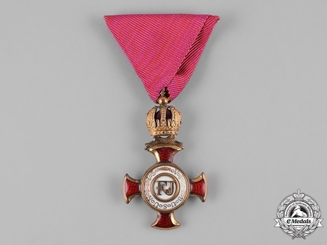 Type III, I Class Cross (with crown) Obverse