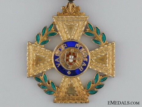 Gold Medal (1971-) Obverse