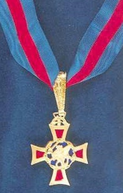 I+class+neck+badge
