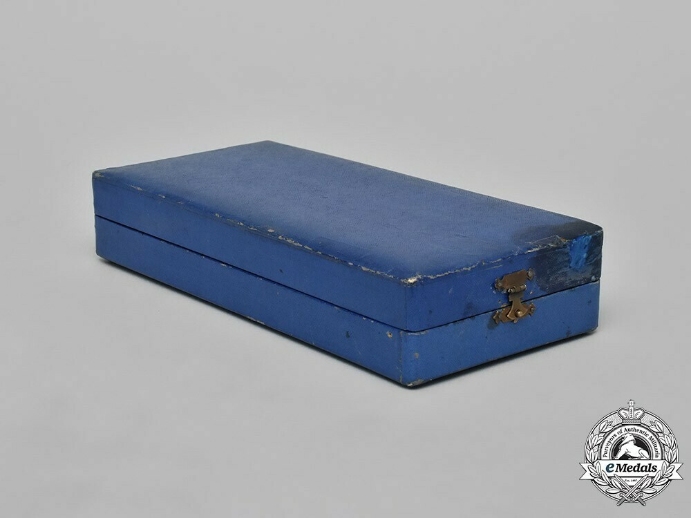 Order+of+the+yugoslav+crown%2c+grand+officer%27s+cross+case+of+issue+1