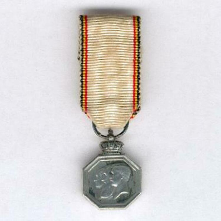 Miniature obverse8
