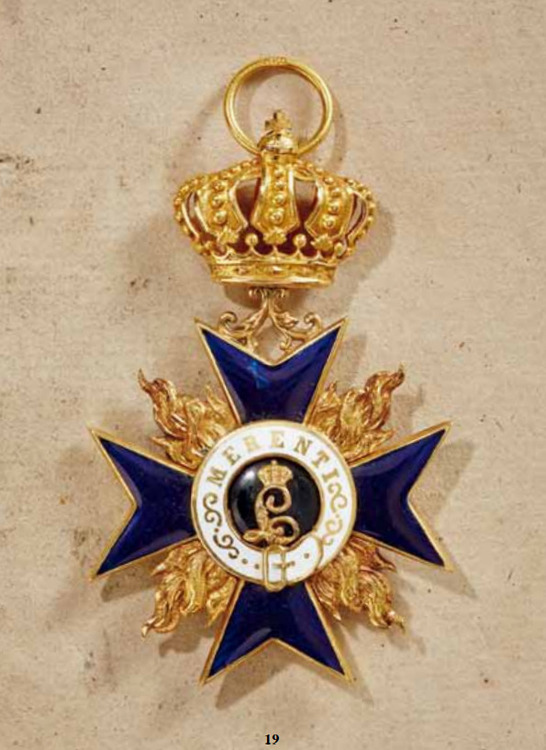 Order+of+military+merit%2c+civil+division%2c+iii+class+cross%2c+with+crown%2c+obv+