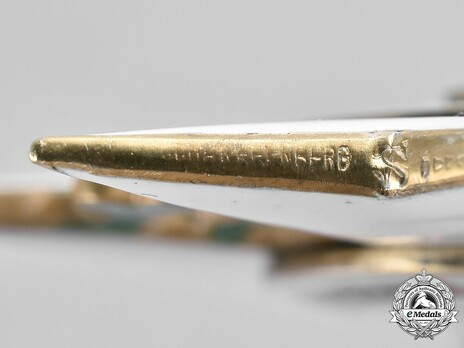 Order of Merit, Type II, Civil Division, Grand Cross (in silver gilt) Mark