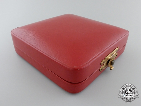 II Class Case of Issue