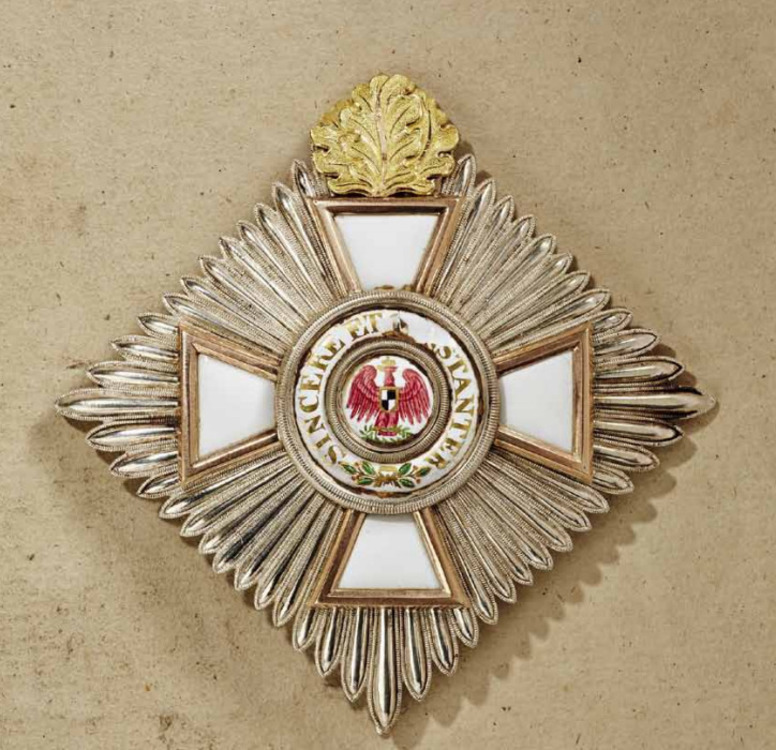 Order+of+the+red+eagle%2c+type+iv%2c+ii+class+breast+star+with+oak+leaves%2c+obv+