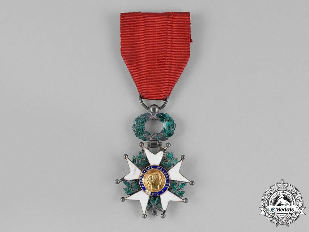 C18 027053