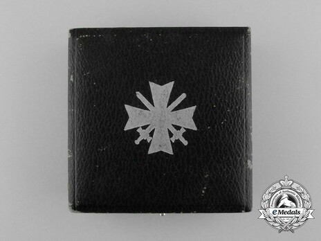 War Merit Cross I Class with Swords Case of Issue, by Deschler Exterior